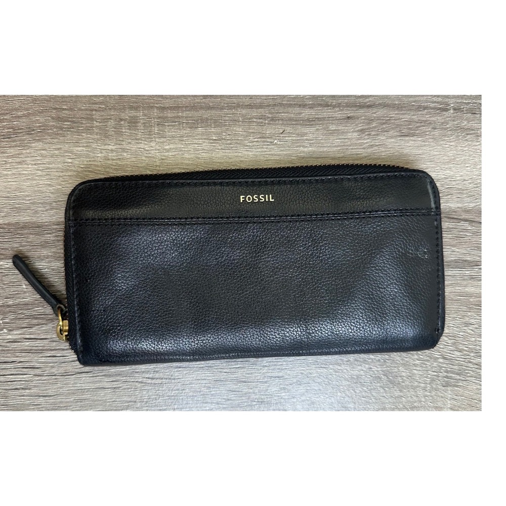 Fossil Logan Zip Around Clutch Wallet Black Pebbled Leather Accordion 8"x4"